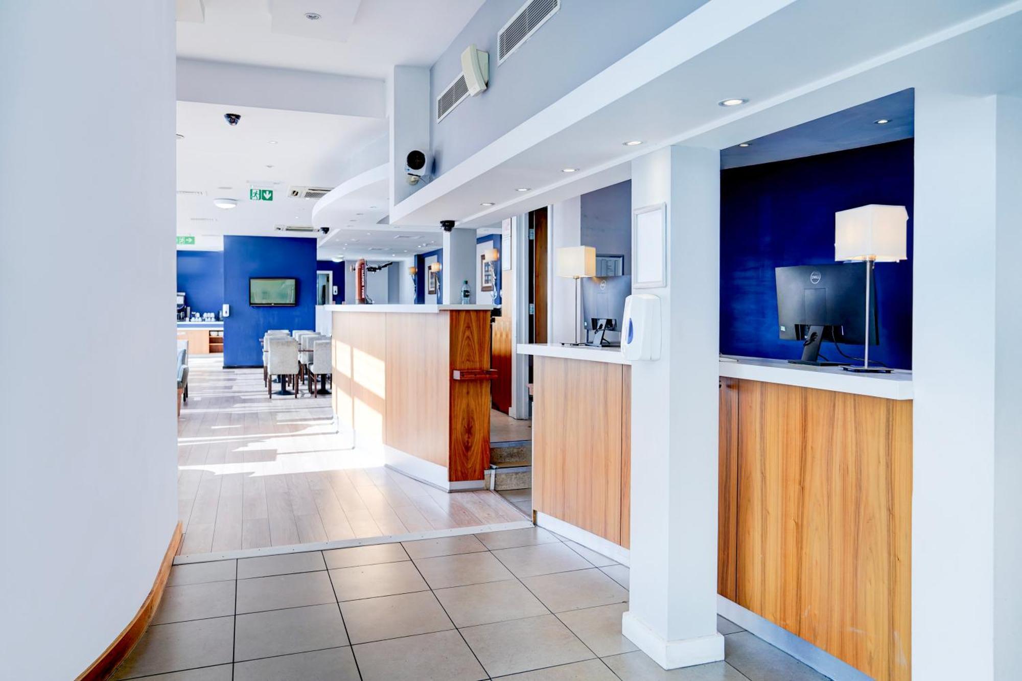 Belvilla Crewe City Centre Hotel Lifestyle Exterior photo